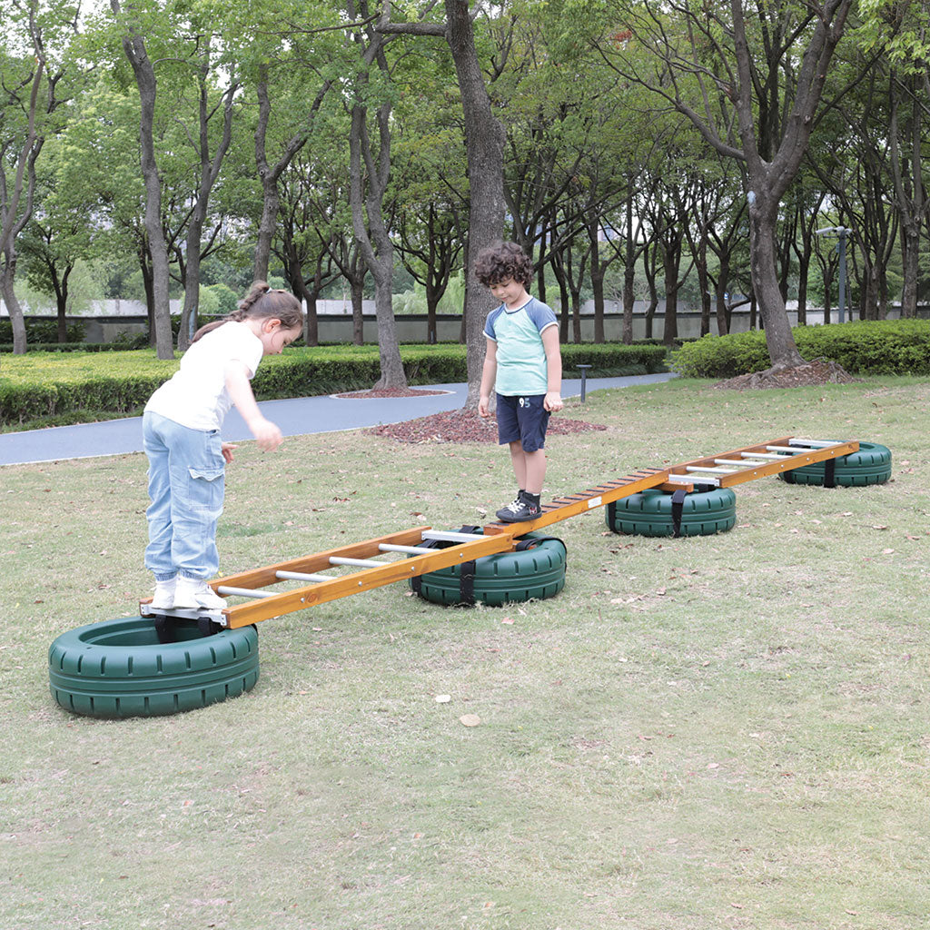 TYRE CHALLENGE LADDER SET