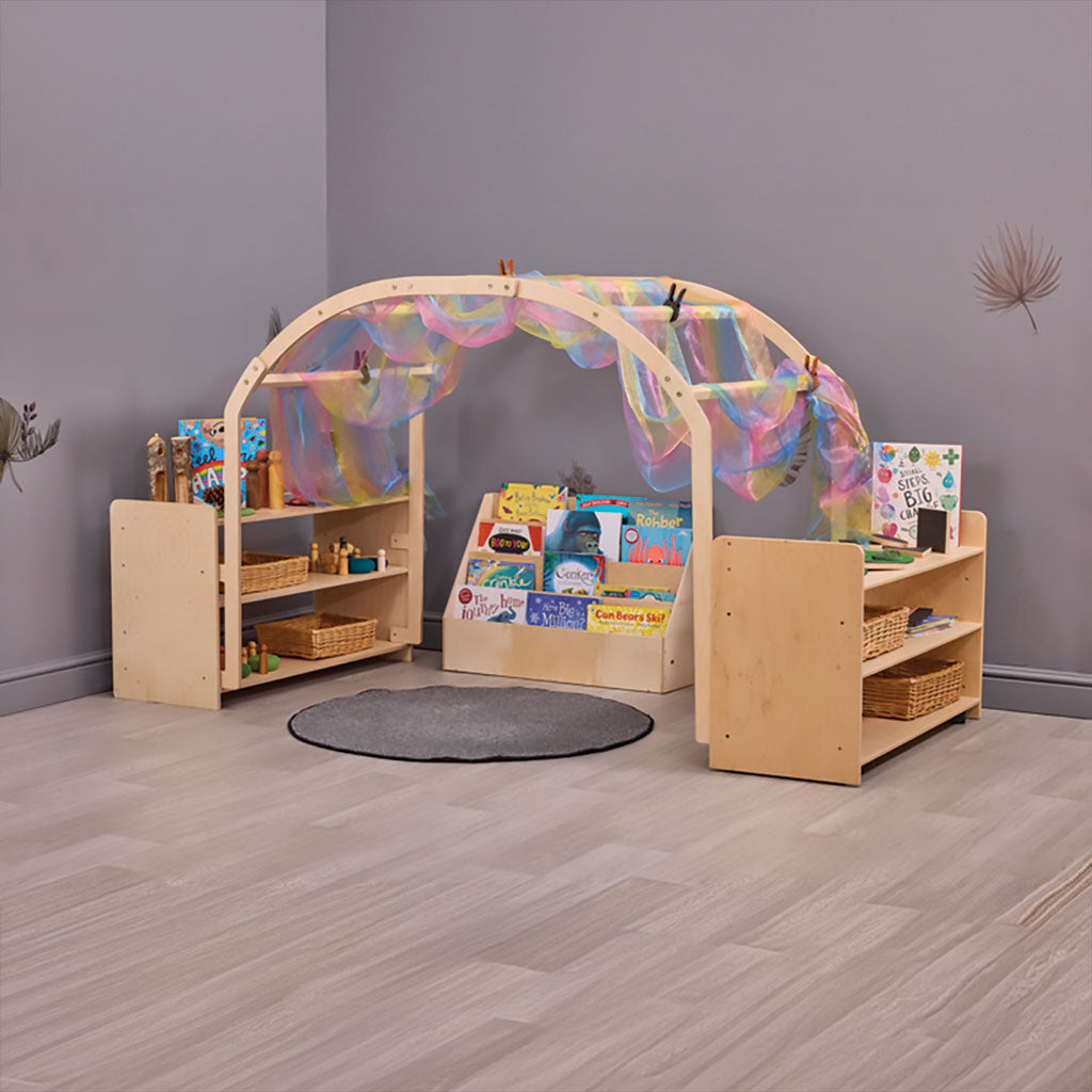 ROOKIE DEN, STORE & EXPLORE