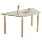 TABLE WITH ADJUSTABLE LEGS