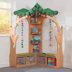 BEECHWOOD TREE HOUSE LIBRARY CORNER